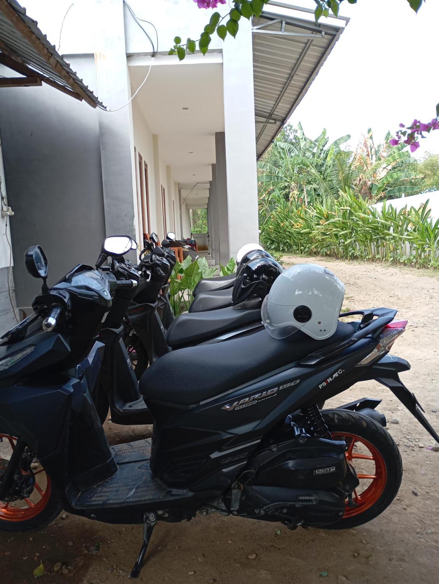 Wl Guesthouse Labuan Bajo Exterior foto